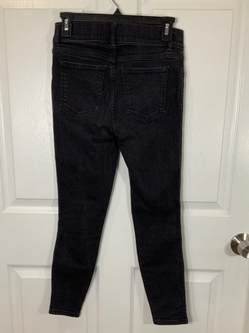Spanx Black Ankle Jeans Slimming Stretch Pull On Pants Chic Classic Size Small - Picture 4 of 7
